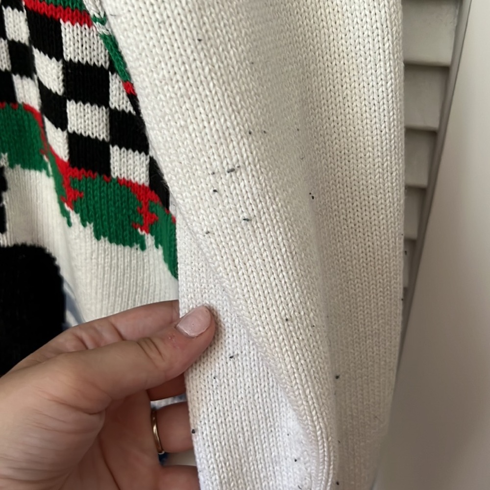 Vintage Cat Patterned White Sweater - Picture 7 of 10